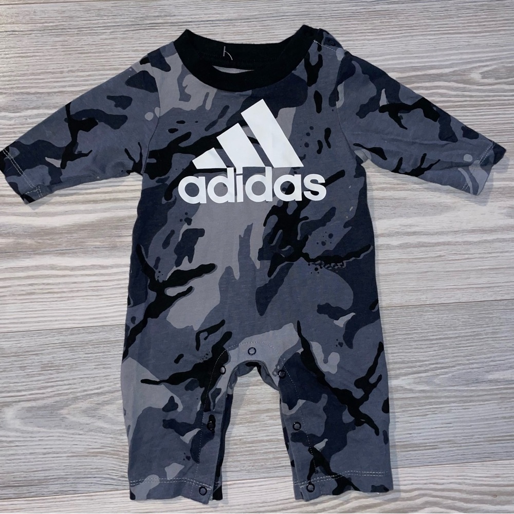 Adidas Baby Boys 1 Pc Outfit Size 3 Months